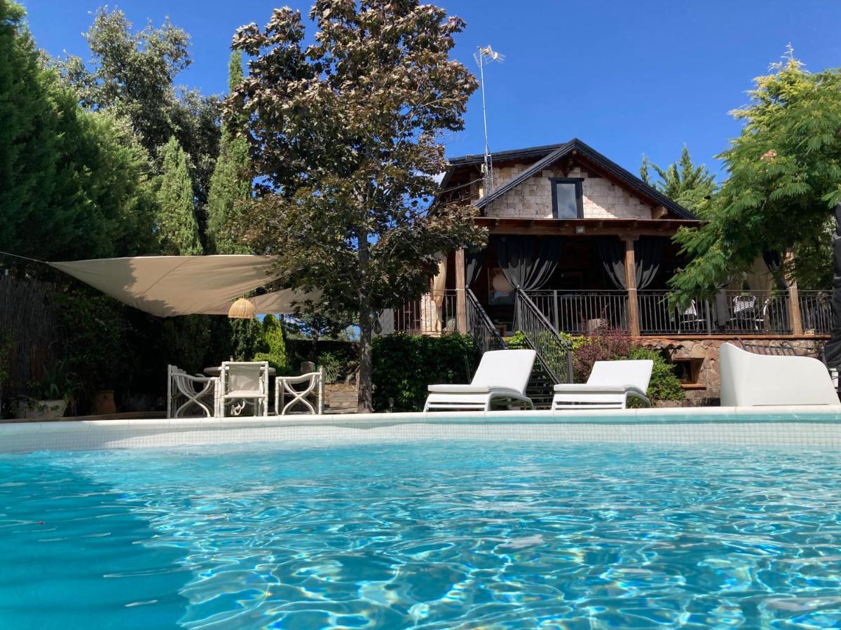La Amapola Villa Valdemorillo ภายนอก รูปภาพ