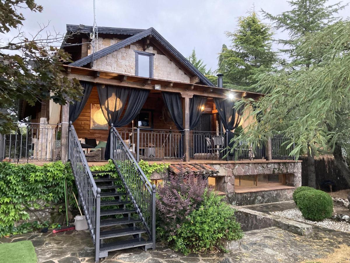 La Amapola Villa Valdemorillo ภายนอก รูปภาพ