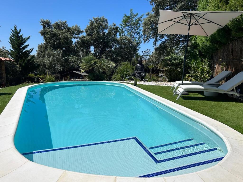 La Amapola Villa Valdemorillo ภายนอก รูปภาพ