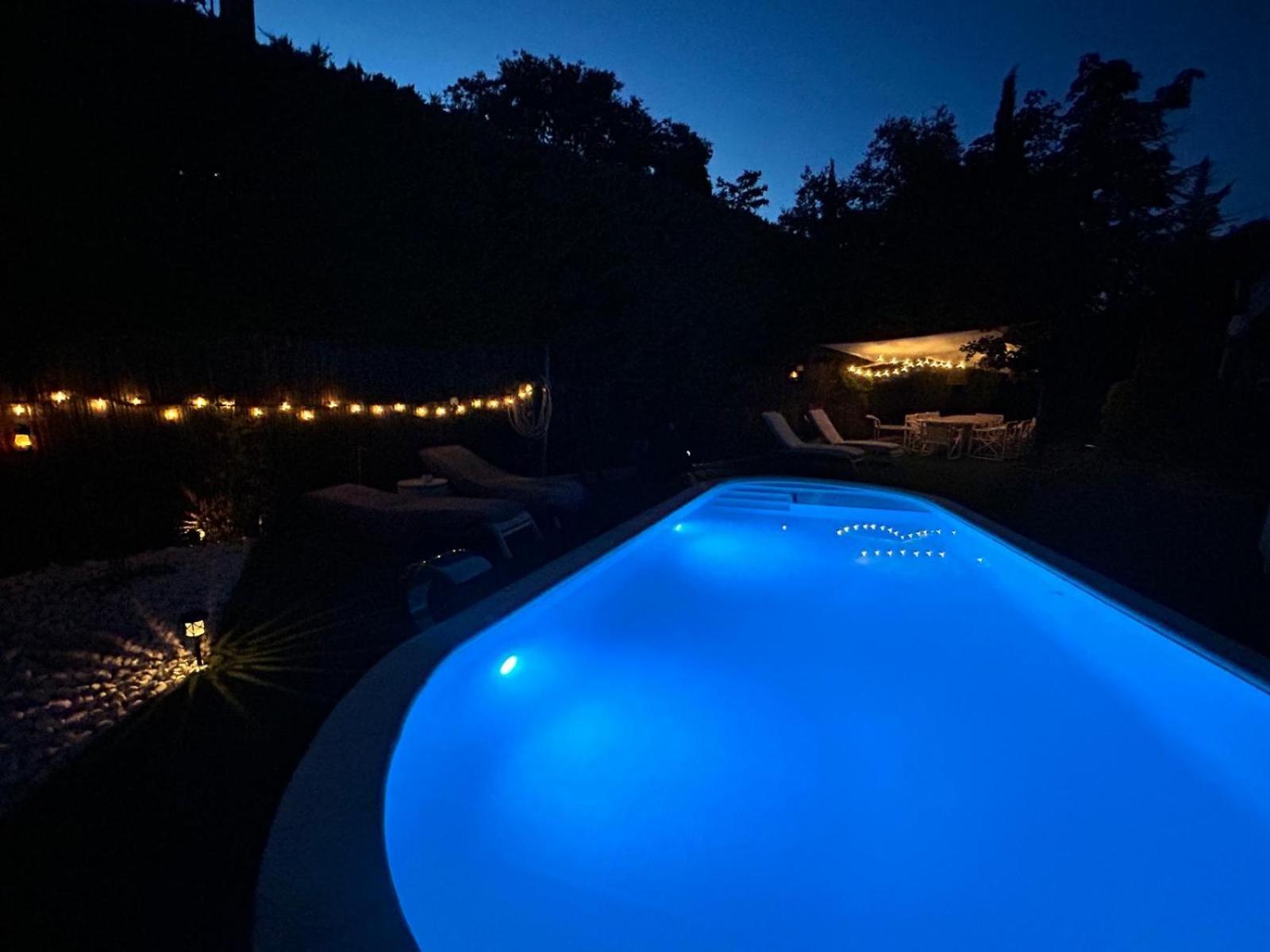 La Amapola Villa Valdemorillo ภายนอก รูปภาพ
